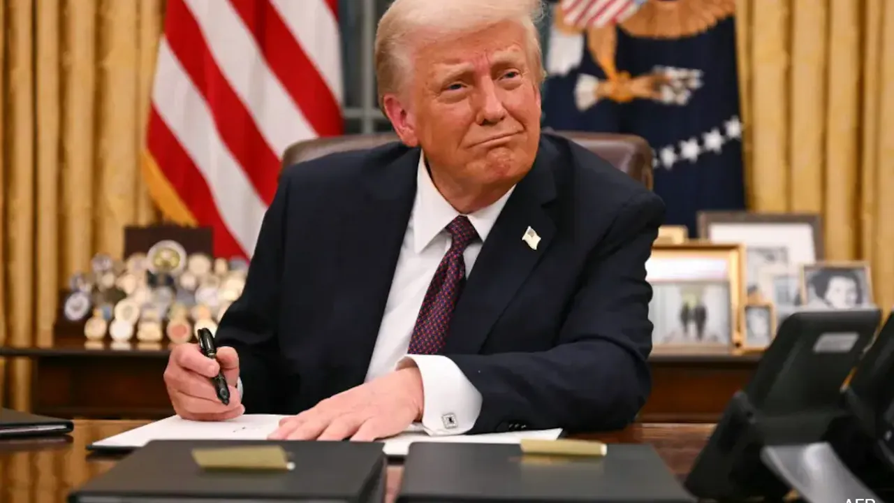 Trump ikinci dönemine fırtına gibi başladı: İlk kararları olay yarattı!
