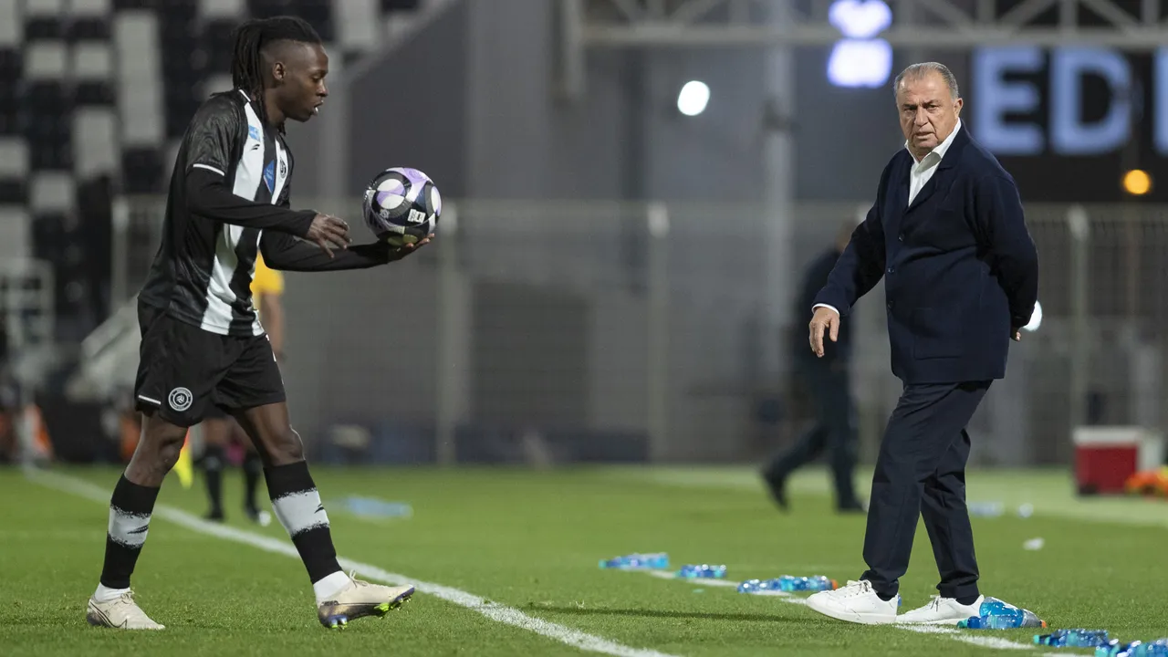 Son dakikada gülen Al Shabab,  Fatih Terim’le ilk galibiyetini aldı!