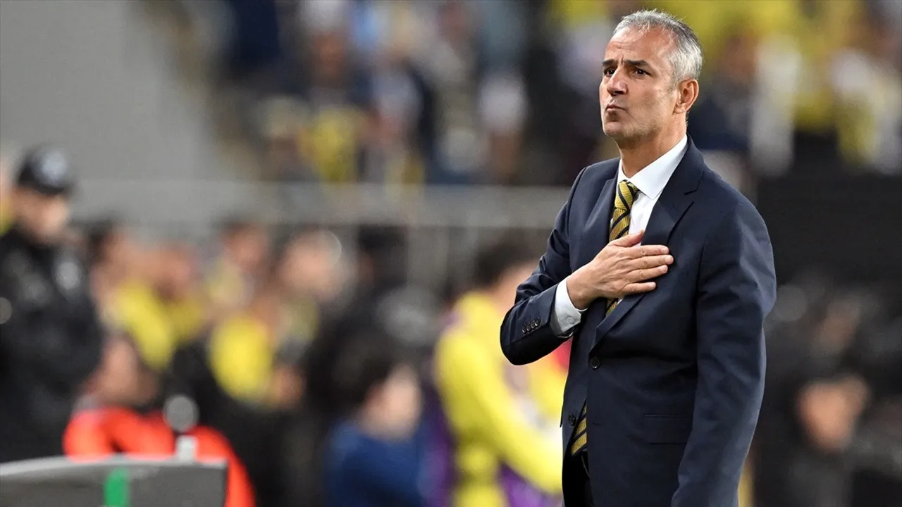 Fenerbahçe’den Persepolis’e: İsmail Kartal’ın yeni macerası başladı!