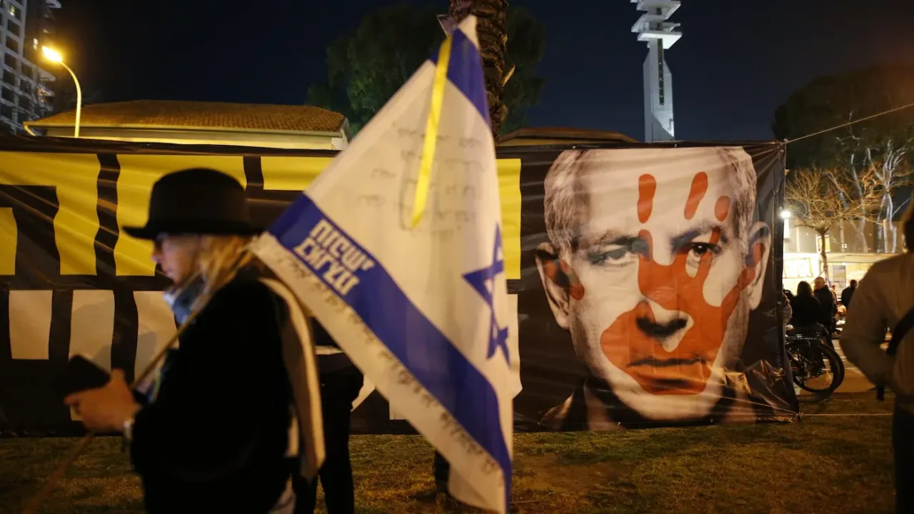 İsrailliler ikiye bölündü: Ateşkes devam etsin, Netanyahu gitsin!