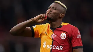 Galatasaray'ın yıldızı Victor Osimhen Manchester United’a mı koşuyor? Transfer bombası kapıda!